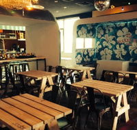 The Grand Trailer Park Taverna - Accommodation BNB