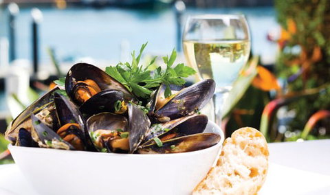Nick's Seafood Restaurant - Accommodation BNB 1