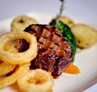Grumpys Barefoot Bar Steak  Seafood Grill - Accommodation BNB