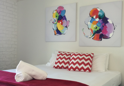 Arcadia Village Bistro - Accommodation BNB 2