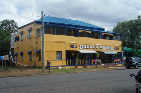 Dululu Hotel - Accommodation BNB 0