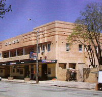 Royal Hotel - Accommodation BNB