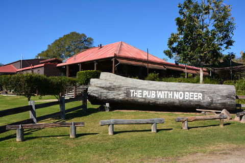 The Pub With No Beer - Accommodation BNB 2