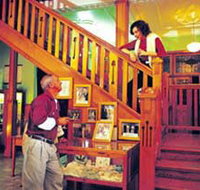 Hotel Corones - Accommodation BNB