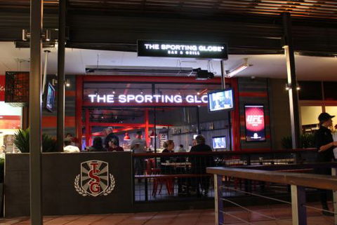 The Sporting Globe Bar & Grill - Accommodation BNB 0