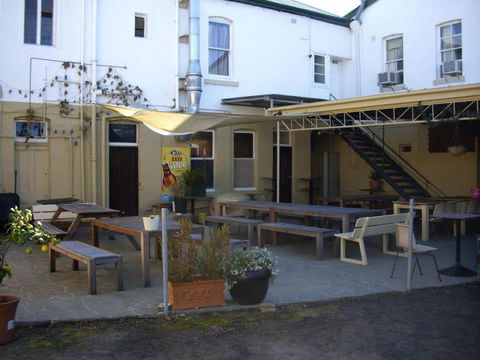 Oxford Hotel - Accommodation BNB 4