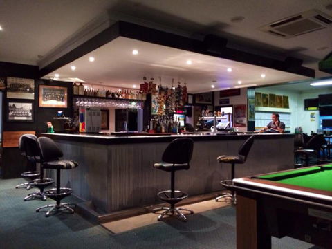 Queens Arms Hotel - Accommodation BNB 4
