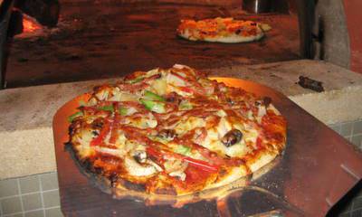 Roadies Cafe - Accommodation BNB 2