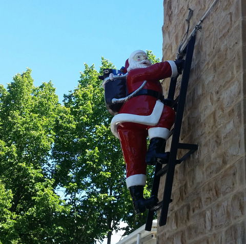 Hahndorf Christmas Market Walking Tours - Accommodation BNB 1