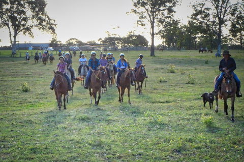 Night Horse Ride And Dinner - Accommodation BNB 1