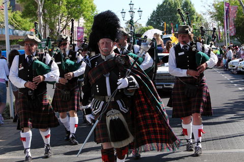 Regional Australia Bank Inverell Sapphire City Festival - Accommodation BNB 0
