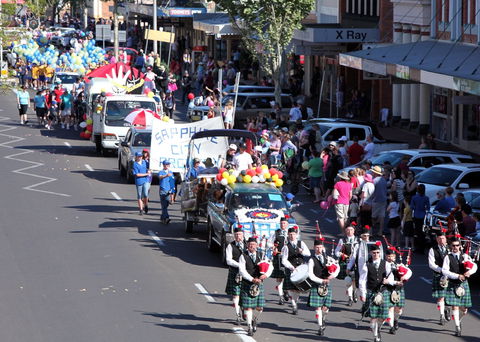 Regional Australia Bank Inverell Sapphire City Festival - Accommodation BNB 2