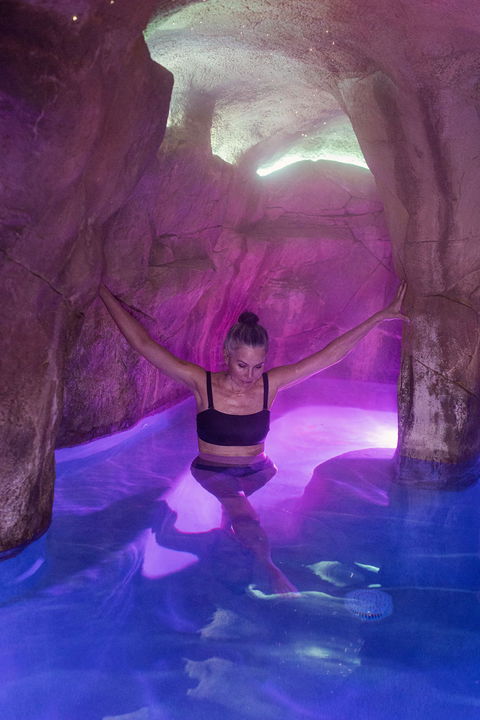 Winter Bliss - Deep Blue Hot Springs Warrnambool - Accommodation BNB 0