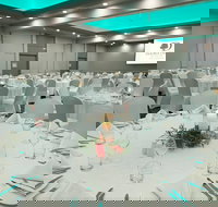 Christmas Day Lunch at DoubleTree by Hilton Alice Springs - Accommodation BNB