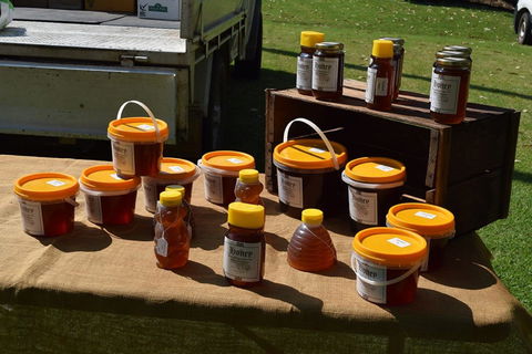 Corowa Rotary Federation Farmers And Variety Market - Accommodation BNB 0