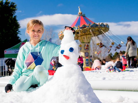 Snow Time In The Garden - Hunter Valley Gardens - Cancelled - Accommodation BNB 0