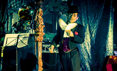 Illusionaire Magic Show Melbourne - Accommodation BNB 0