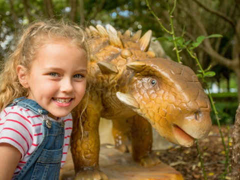 Mega Creatures At Hunter Valley Gardens - Postponed - Accommodation BNB 2