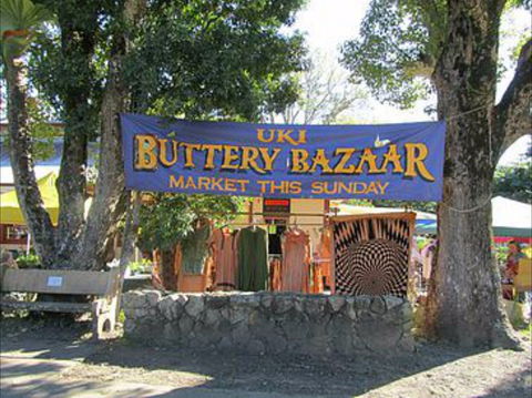 Uki Buttery Bazaar - Accommodation BNB 0