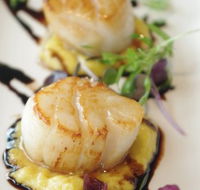Dedes Restaurant - Accommodation BNB
