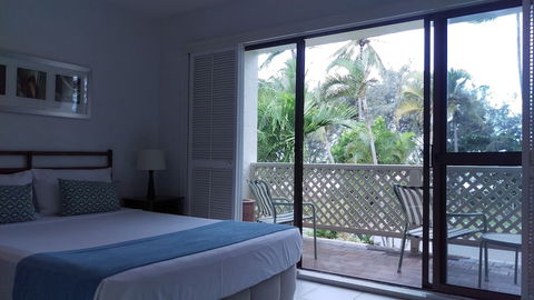 Beachfront Terraces - Accommodation BNB 6