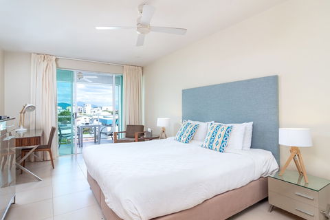 201 Lake Street Apartments - Accommodation BNB 2