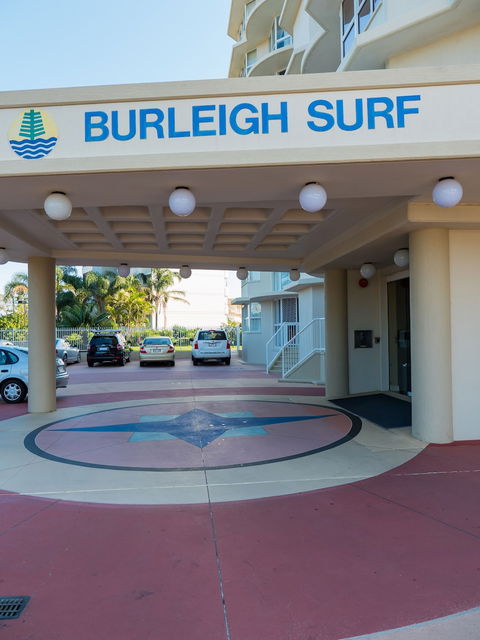 Burleigh Surf Apartments - Accommodation BNB 0