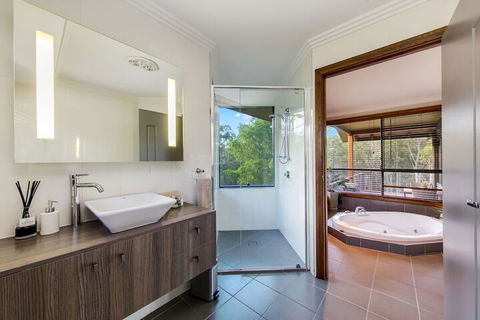 Cedars Mount View - Accommodation BNB 6