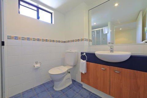 Kacys Bargara Beach Motel - Accommodation BNB 4