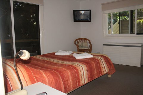 84 The Spit Holiday Apartments - Accommodation BNB 4
