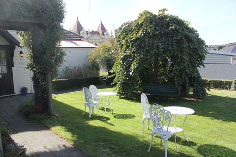 Alice's Cottages - Accommodation BNB 6