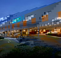 Garden City Hotel Best Western Signature Collection - Accommodation BNB