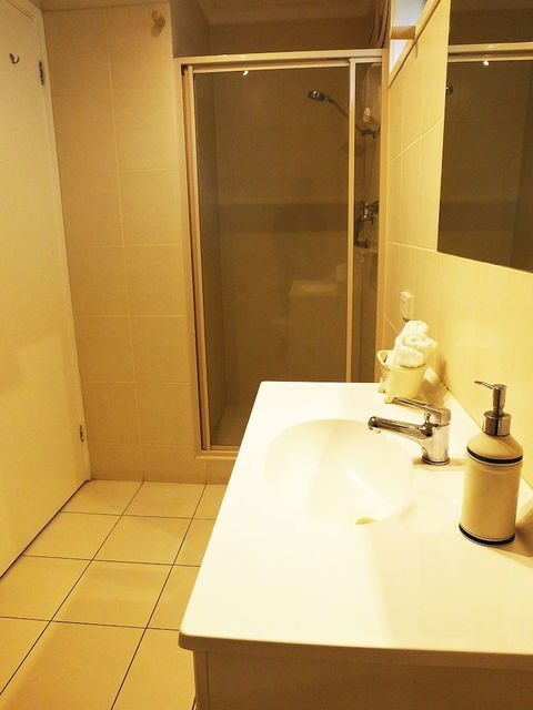 Edinburgh Motor Inn - Accommodation BNB 4