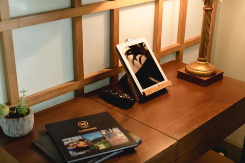 Islington Hotel - Accommodation BNB 6
