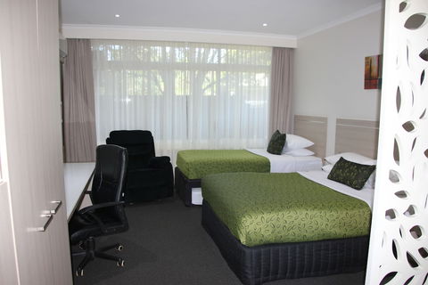 Best Western Aspen & Apartments - Accommodation BNB 1
