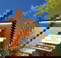 The Georgian Motor Lodge