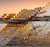 Crowne Plaza Melbourne an IHG Hotel - Accommodation BNB