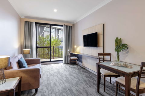 Oaks Sydney North Ryde Suites - Accommodation BNB 5
