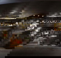 DoubleTree by Hilton Hotel Melbourne - Flinders Street - Accommodation BNB