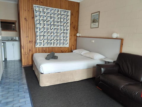 Yarragon Motel - Accommodation BNB 2
