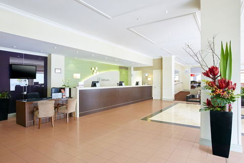 Holiday Inn Darling Harbour, An IHG Hotel - Accommodation BNB 6