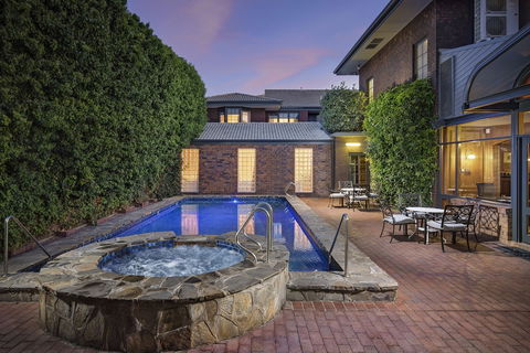 Adelaide Inn - Accommodation BNB 0