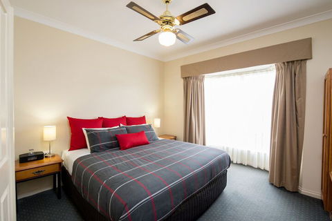 John Pirie Motor Inn - Accommodation BNB 6