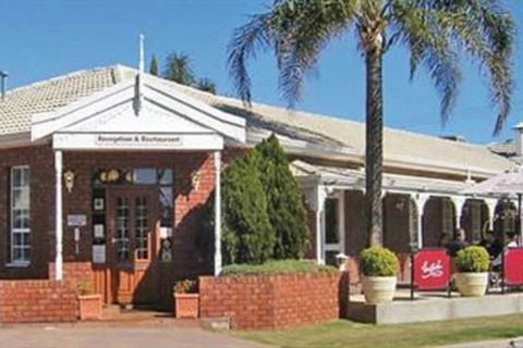 John Pirie Motor Inn - Accommodation BNB 7