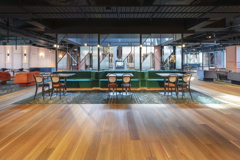 Amora Hotel Riverwalk Melbourne - Accommodation BNB 4