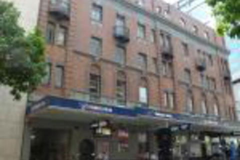 Base Brisbane Embassy - Accommodation BNB 0