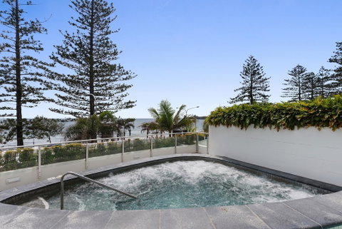 Mantra Sirocco Resort - Accommodation BNB 6
