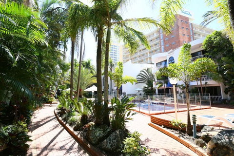 St Tropez Apartments - Accommodation BNB 4