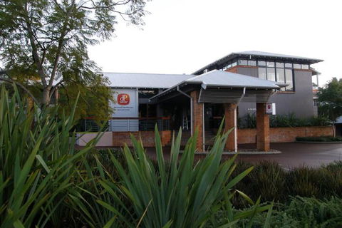 Margarets In Town Apartments - Accommodation BNB 3