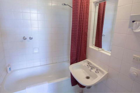 The Prince Of Wales Hotel - Accommodation BNB 7